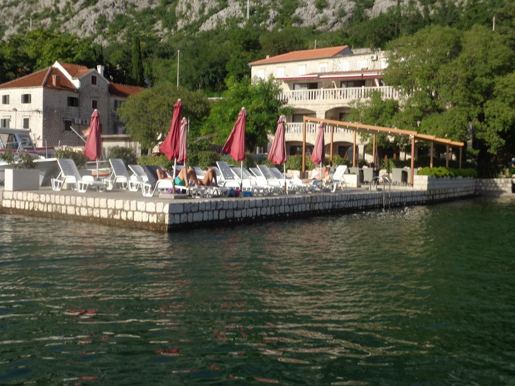 Apartments Bella Di Mare Kotor Eksteriør billede